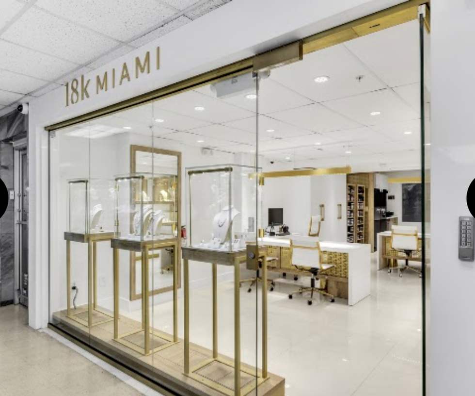 18k Miami wholesale showroom